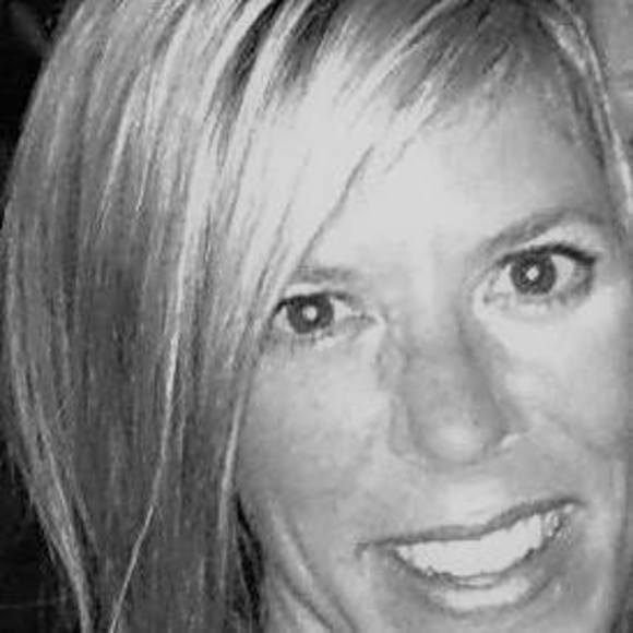 Meet your Posher, Deb - Picture 1 of 1